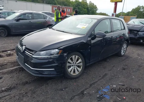 2020 Volkswagen Golf 1.4T Tsi z USA, uszkodzony, nr VIN 3VWG57AU0LM016692